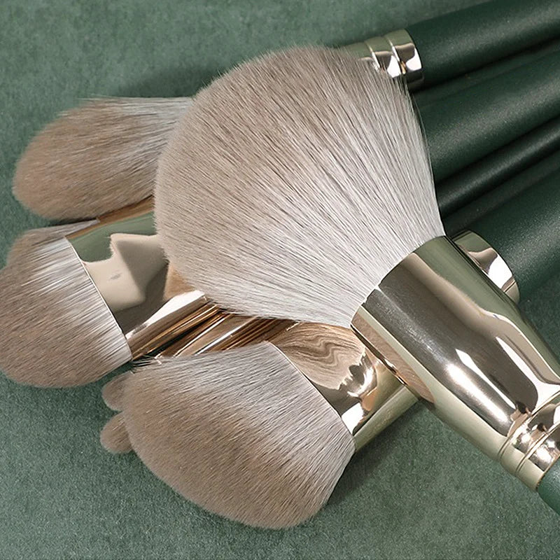 Soft Fluffy Makeup Makeup Brushes